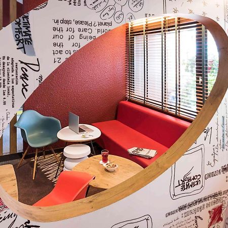 ホテル Ibis モンベリアル エクステリア 写真